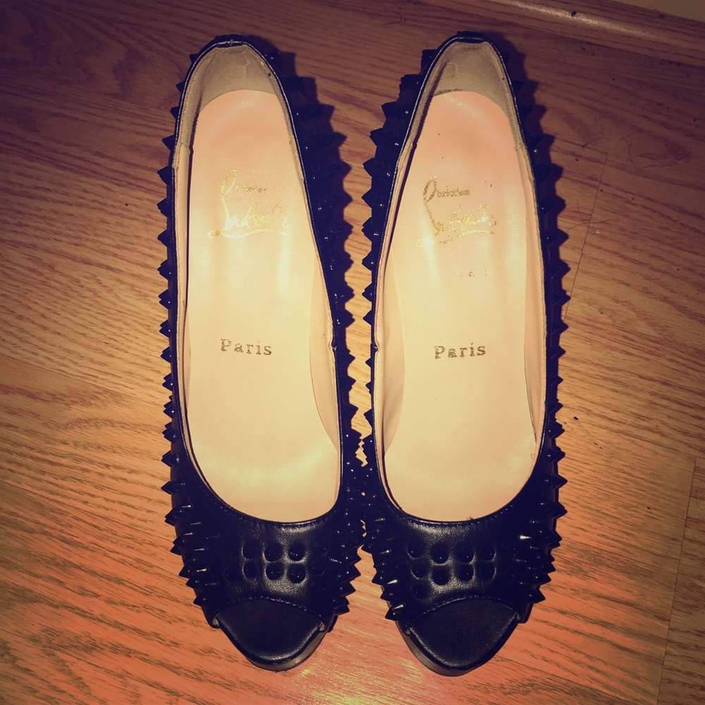 Louboutins heels! ❤️